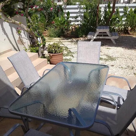 Enastro Holiday Hébergement de vacances *